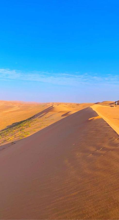 Safari Desert Camp Shāhiq Exteriör bild