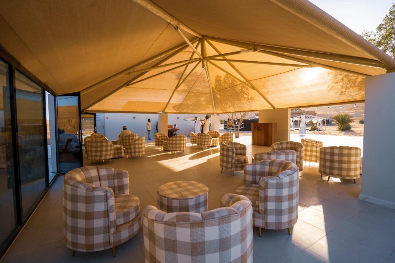 Safari Desert Camp Shāhiq Exteriör bild
