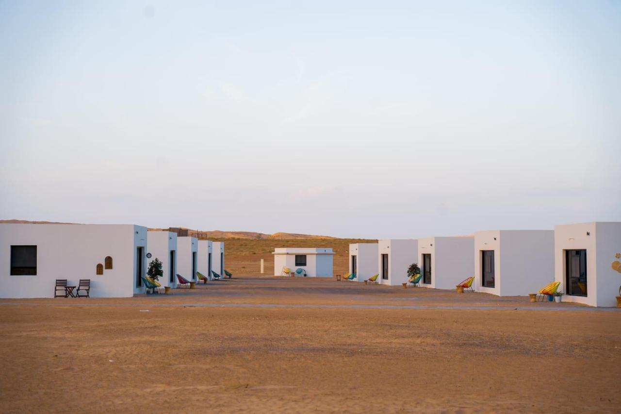Safari Desert Camp Shāhiq Exteriör bild